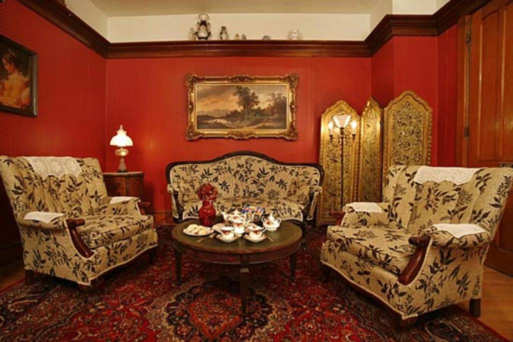 Margaretville Mountain Inn B&B ภายนอก รูปภาพ