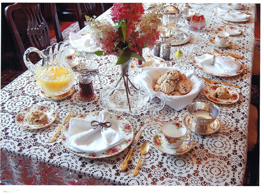 Margaretville Mountain Inn B&B ภายนอก รูปภาพ